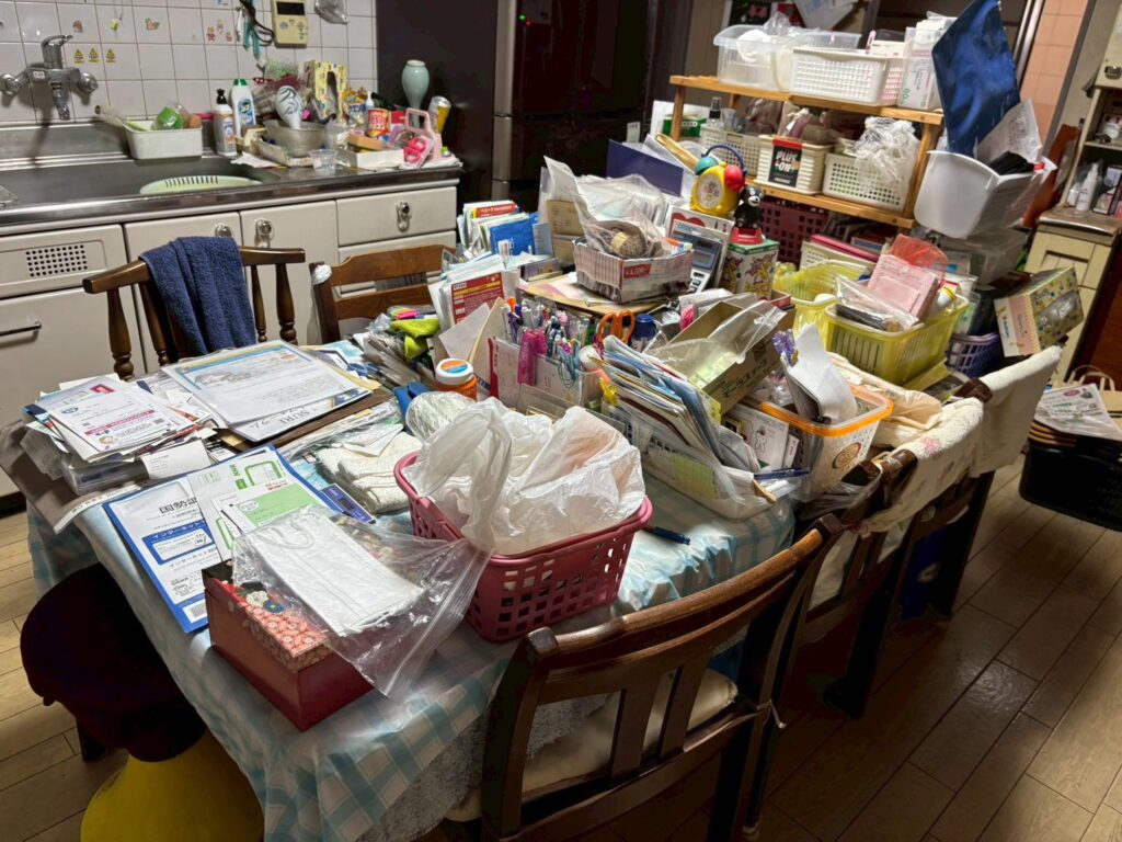 【荒川区】認知症の親の施設入居後に下町一軒家を遺品整理した事例