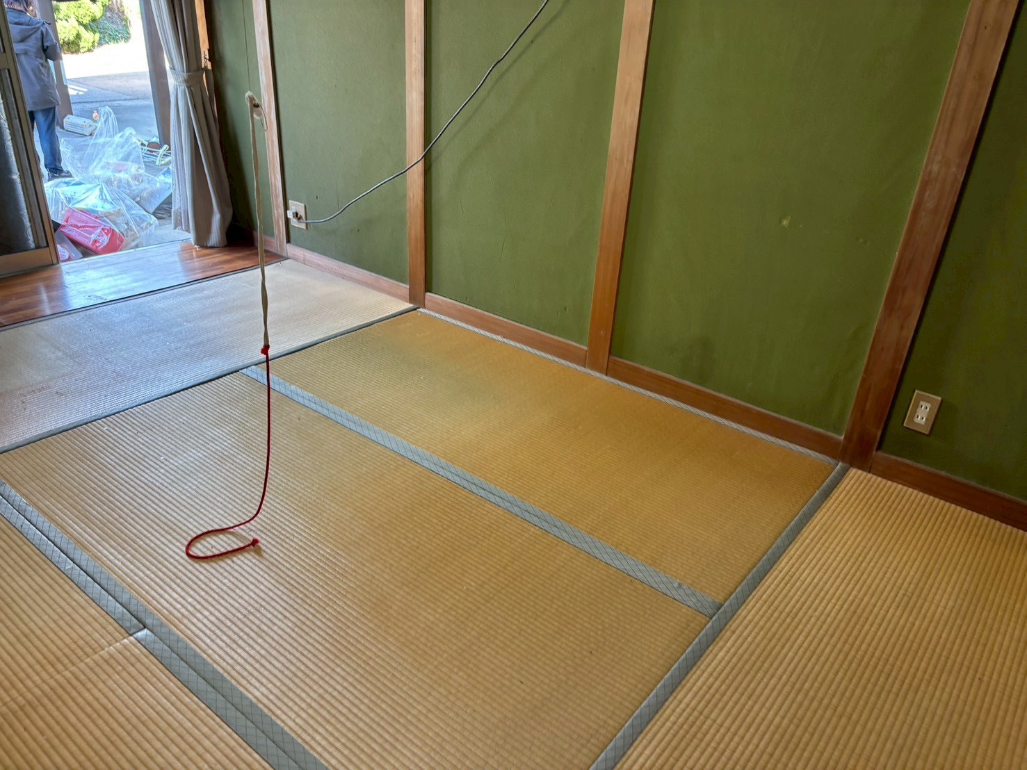 【大田区】遠方の子どもから依頼を受けた親の公営住宅を遺品整理した事例 after