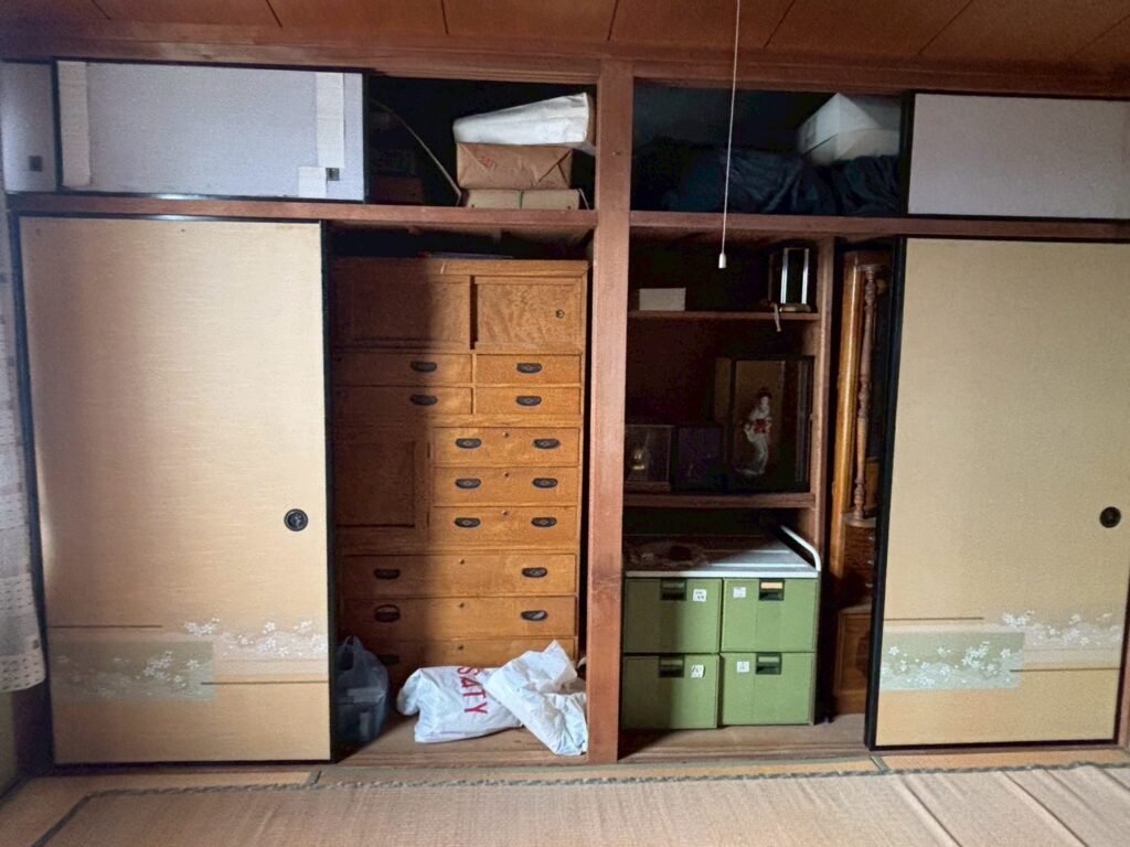 【中央区】単身1Kマンションの遺品整理・家財一式を即日処分した事例