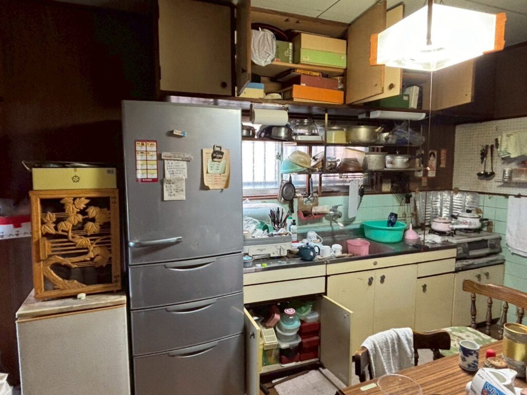 【大田区】認知症で施設入居後の親の公団住宅を遺品整理した事例