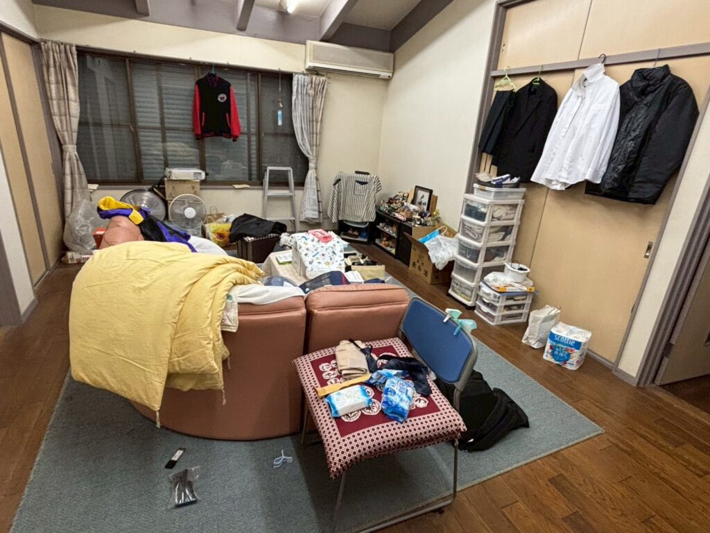 【豊島区】単身アパートの遺品整理を格安当日で完了した費用事例